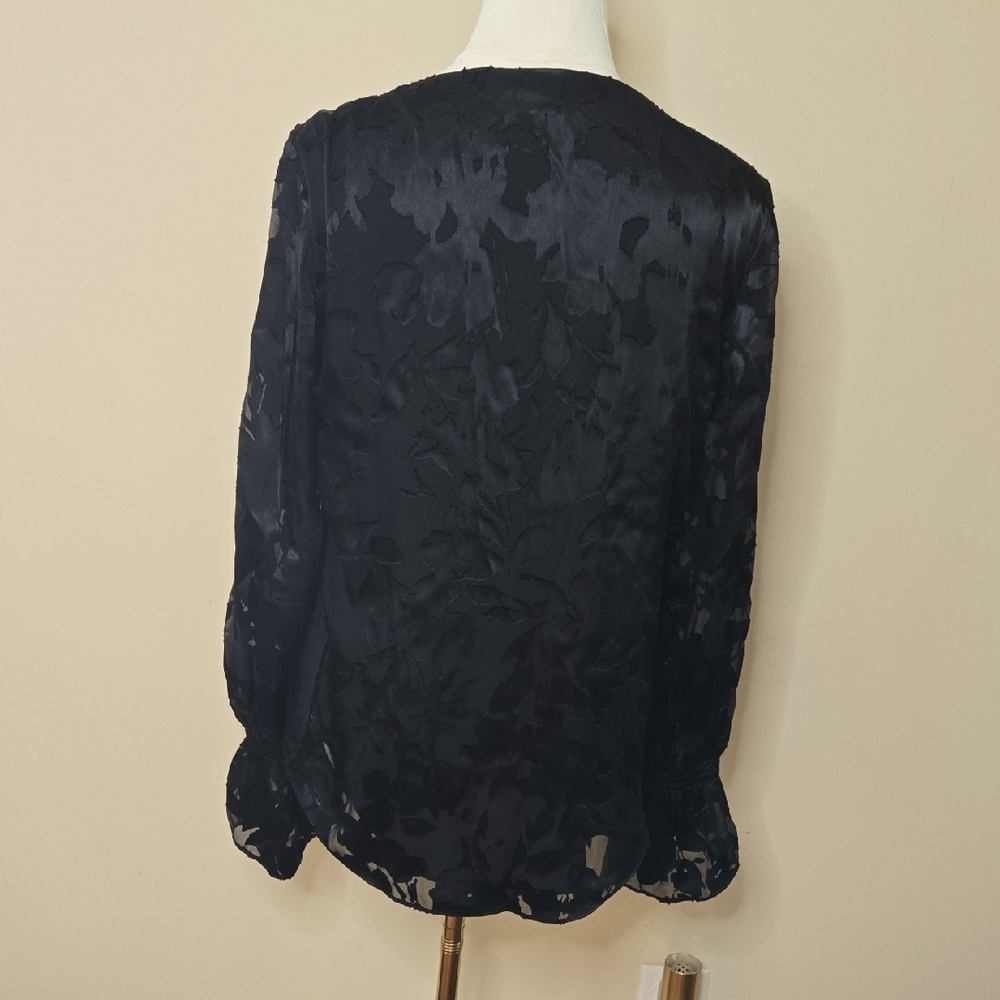 White House Black Market Black Wrap Blouse Sheer‎ Sleeves Silk Blend Whimsigoth - Picture 5 of 9